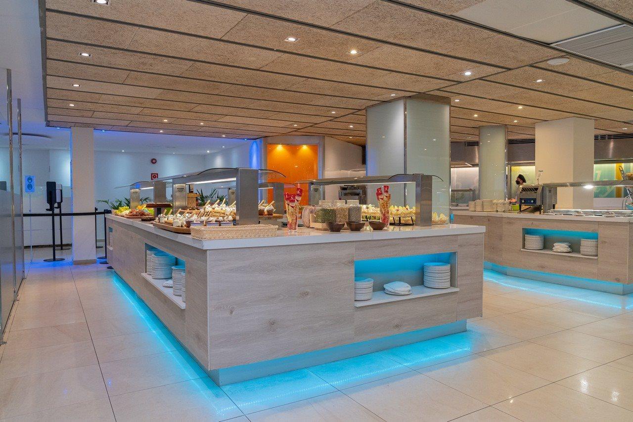 Ferrer Janeiro Hotel & Spa Кан Пикафорт Екстериор снимка