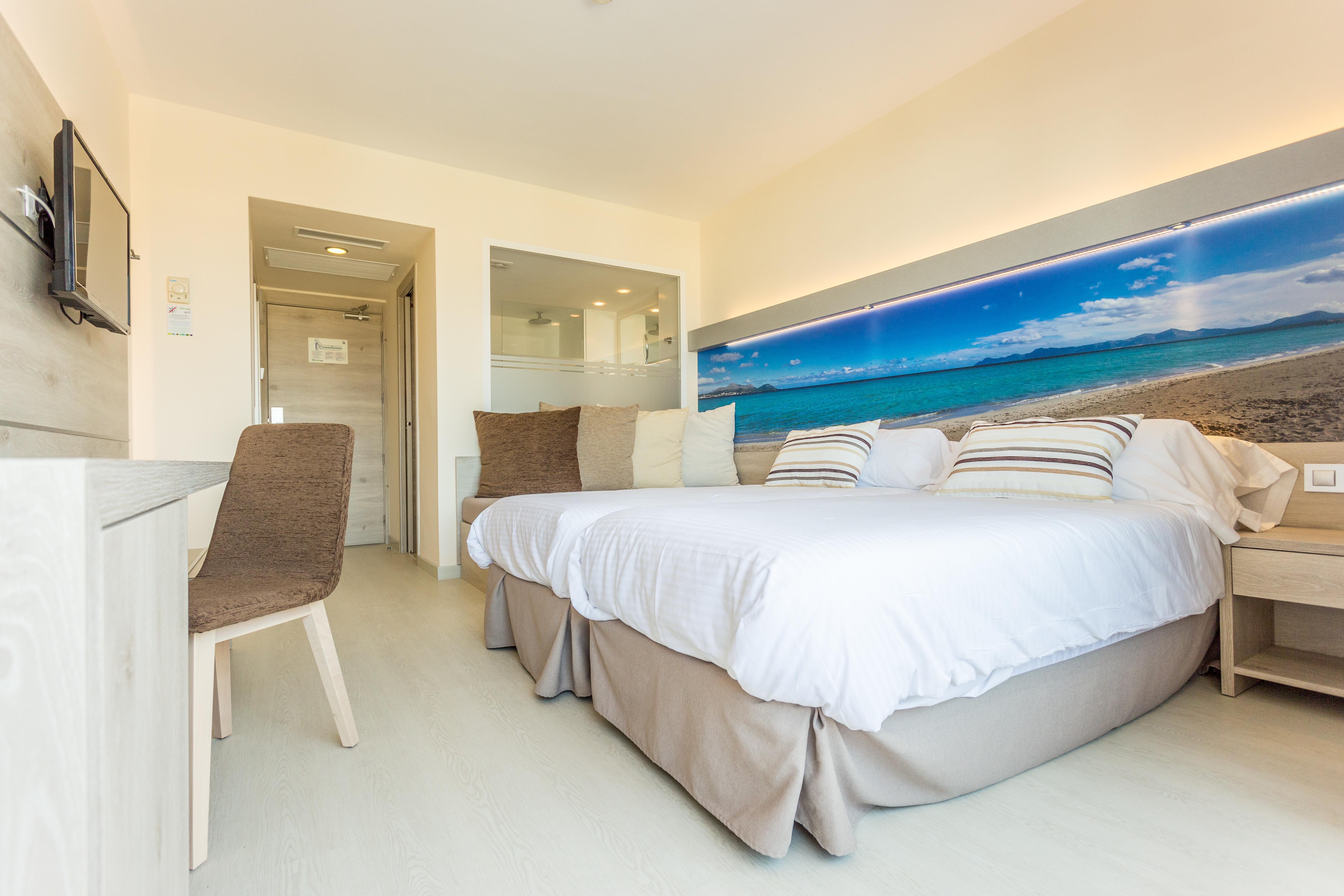 Ferrer Janeiro Hotel & Spa Кан Пикафорт Екстериор снимка