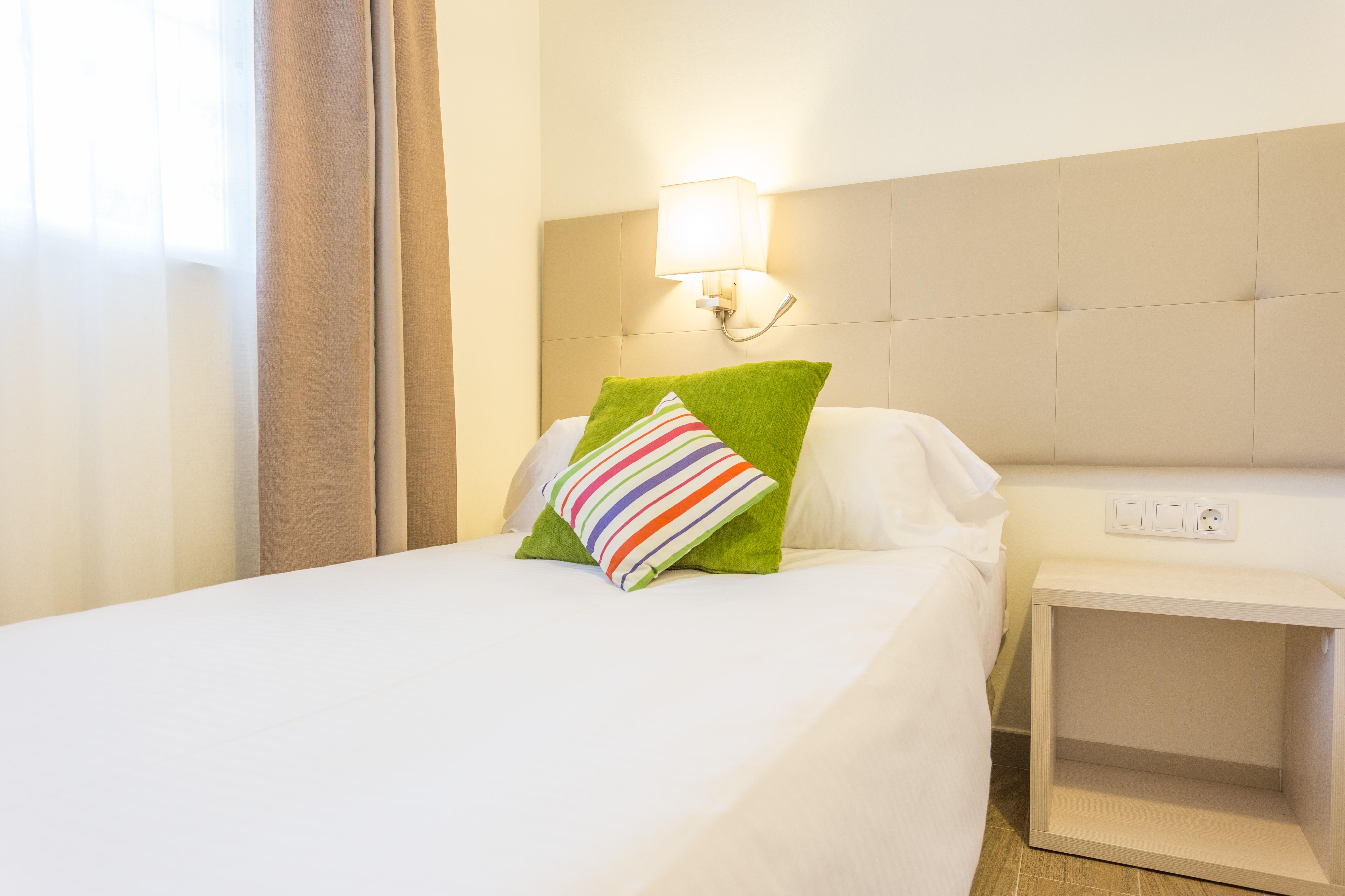 Ferrer Janeiro Hotel & Spa Кан Пикафорт Екстериор снимка