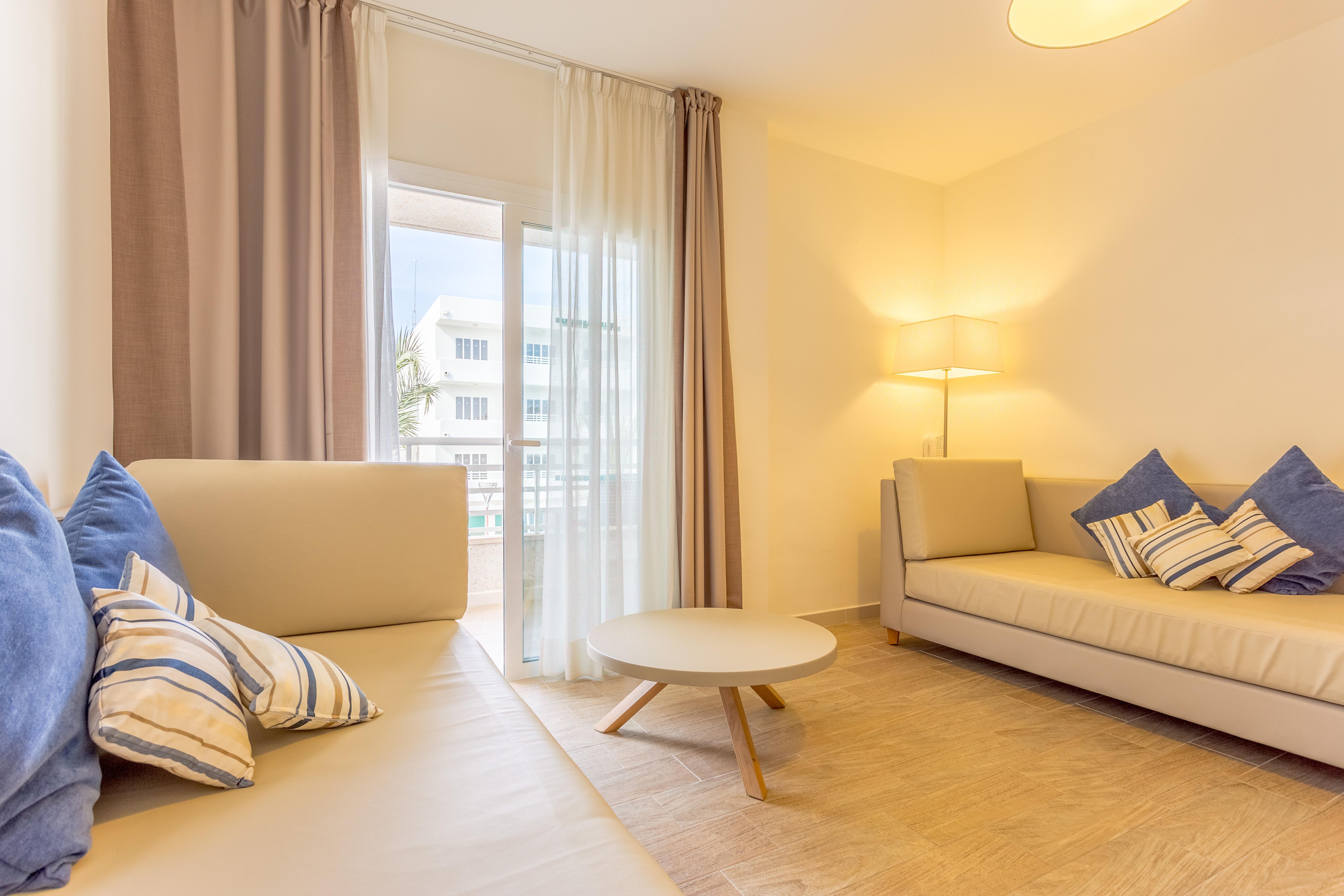 Ferrer Janeiro Hotel & Spa Кан Пикафорт Екстериор снимка